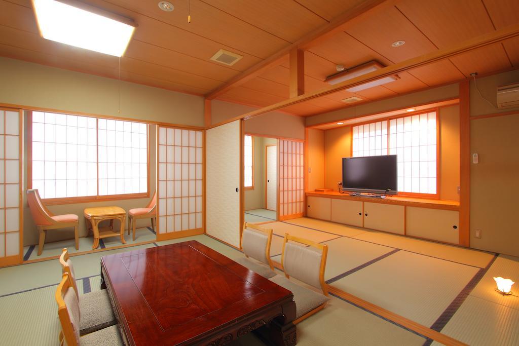 Hotel New Century Fujikawaguchiko Zewnętrze zdjęcie