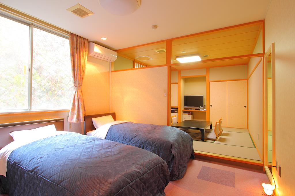 Hotel New Century Fujikawaguchiko Zewnętrze zdjęcie