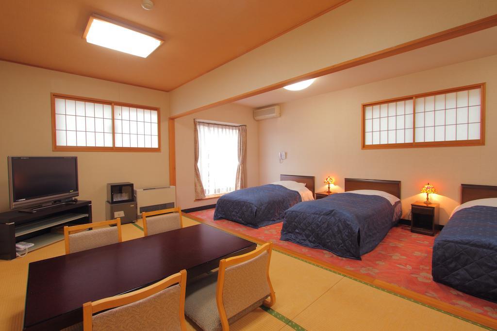 Hotel New Century Fujikawaguchiko Zewnętrze zdjęcie